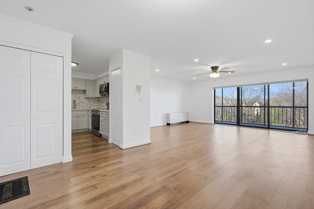 2 Summit Drive, Unit 68 Reading, MA 01867 - Photo 7 of 25