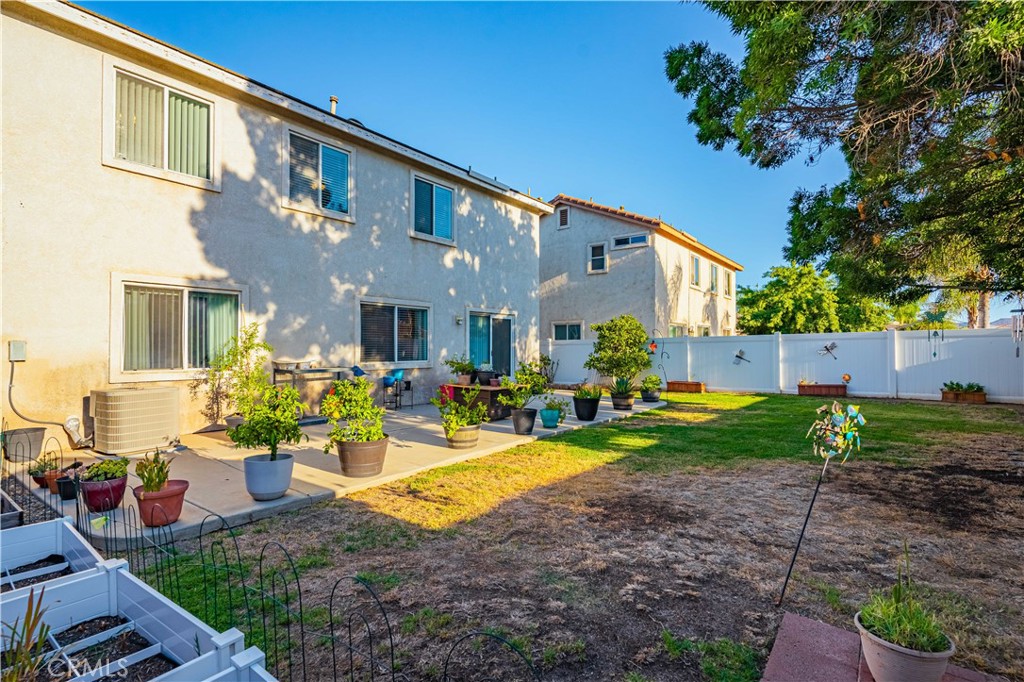 30577 Pine Creek Drive Menifee, CA 92584 - Photo 31 of 34