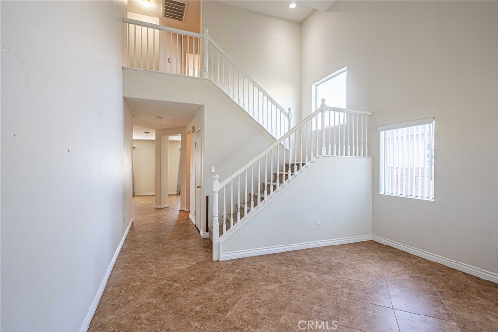 30577 Pine Creek Drive Menifee, CA 92584 - Photo 6 of 34