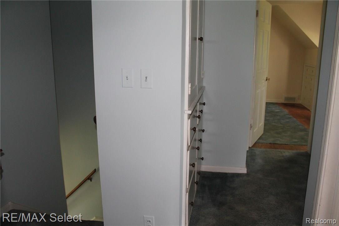 4492 East Cook Road Grand Blanc, MI 48439 - Photo 37 of 52 IMG_8131.JPG