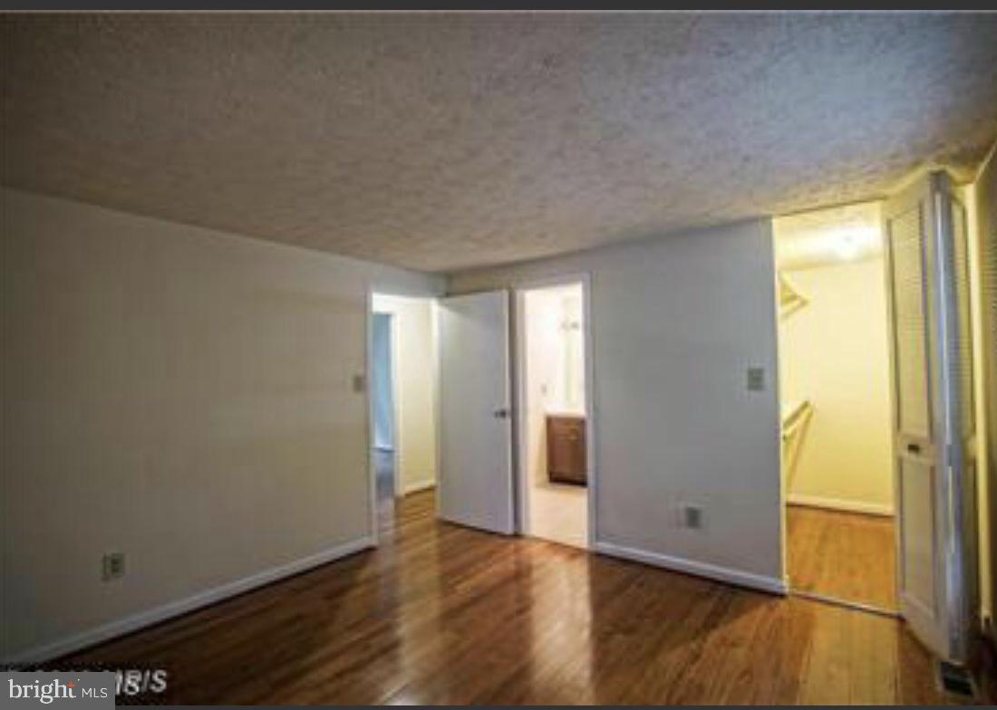2244 Cocquina Drive Reston, VA 20191 - Photo 3 of 7