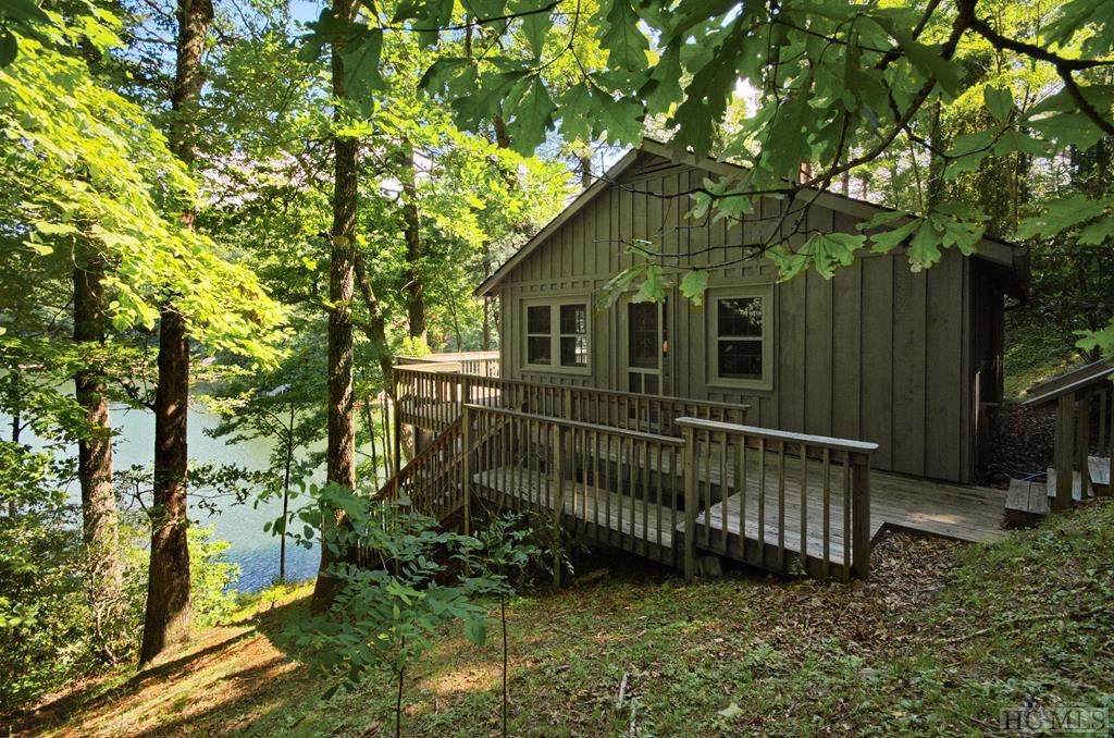 306 Falls Cove Road Cullowhee, NC 28723 - Photo 3 of 24 Gallery Image 3