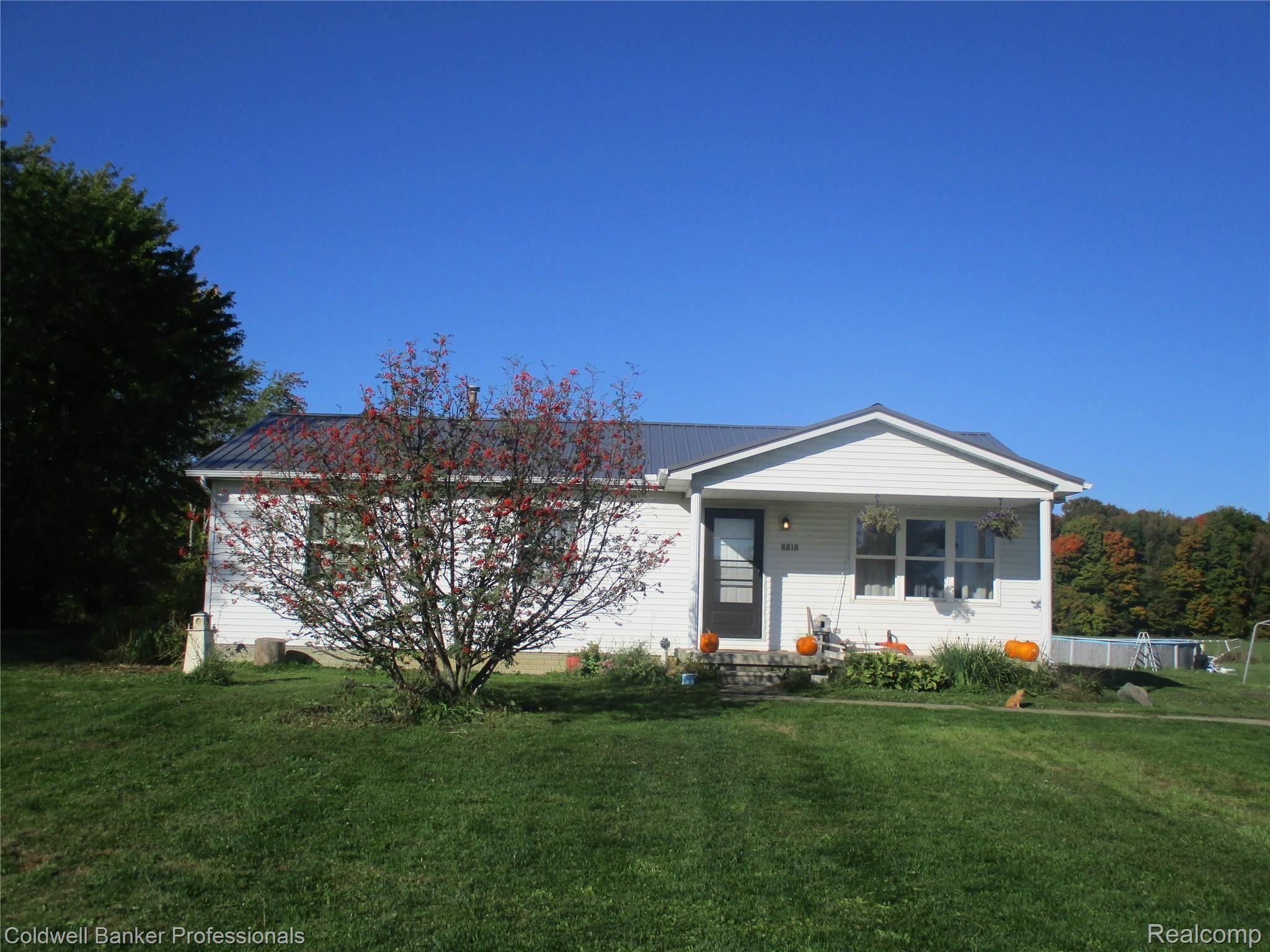8818 Irish Road Millington, MI 48746 - Photo 25 of 27 Front.JPG
