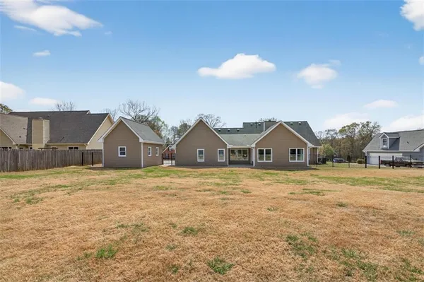 $425,000 | 3638 Fair Hill Drive, Bethlehem, GA 30620