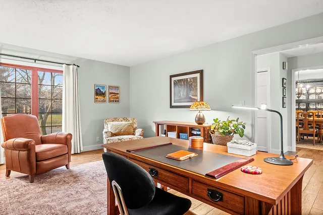 $435,000 | 21 Pendleton Way, Bloomington, IL 61704