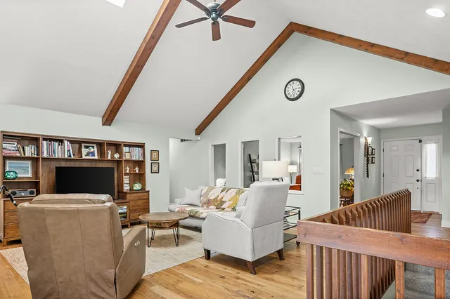 $435,000 | 21 Pendleton Way, Bloomington, IL 61704