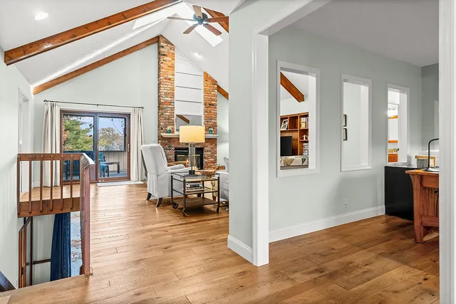 $435,000 | 21 Pendleton Way, Bloomington, IL 61704