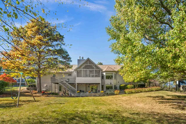 $435,000 | 21 Pendleton Way, Bloomington, IL 61704