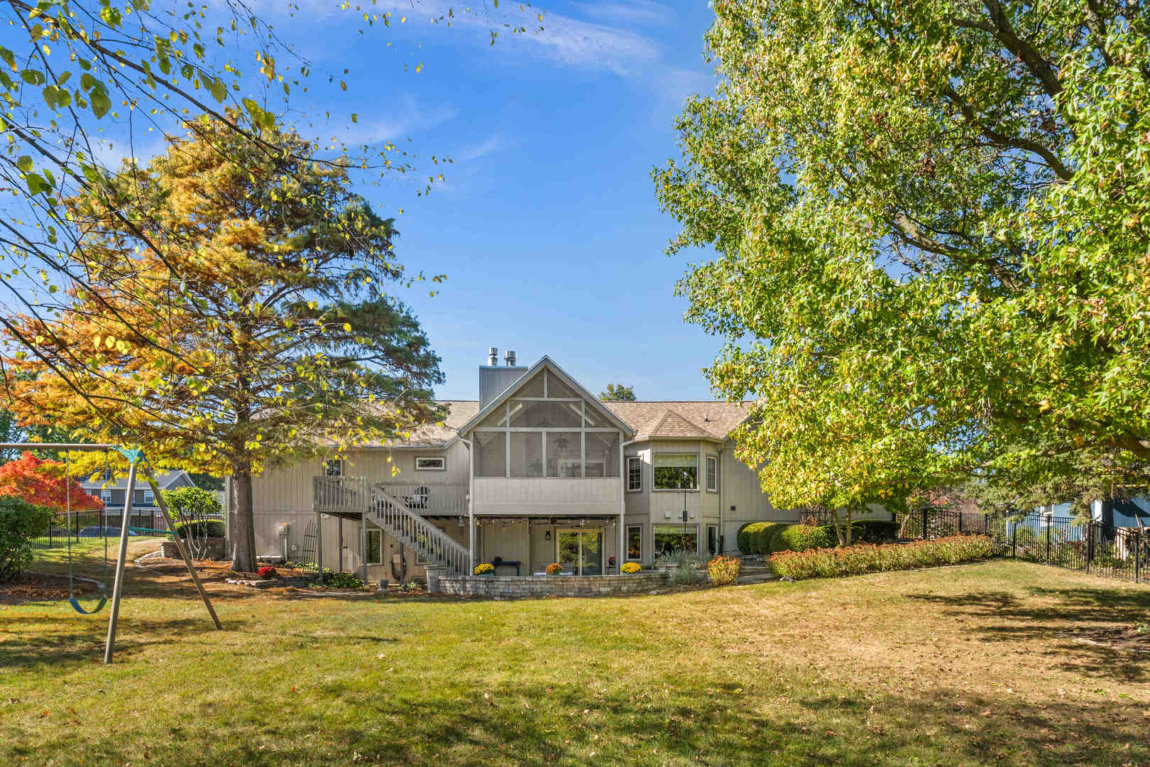 21 Pendleton Way Bloomington, IL 61704 - Photo 51 of 55 a front view of a house with a yard