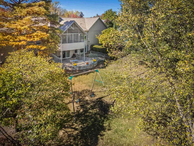 $435,000 | 21 Pendleton Way, Bloomington, IL 61704