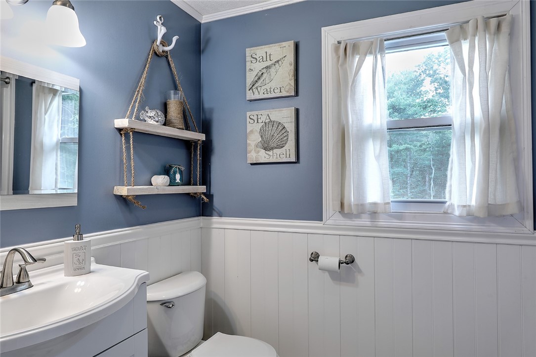 45 Indian Trail Glocester, RI 02814 - Photo 31 of 39