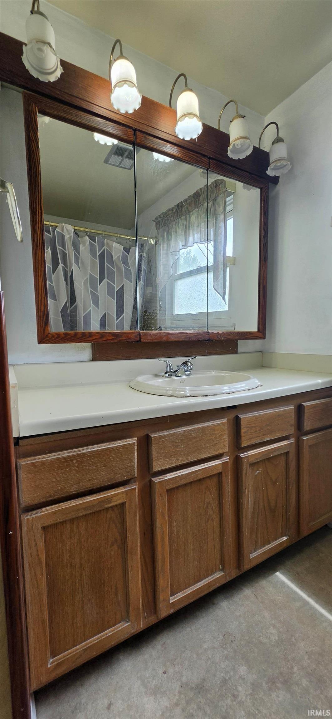 1417 Lower Huntington Road Fort Wayne, IN 46819 - Photo 20 of 32