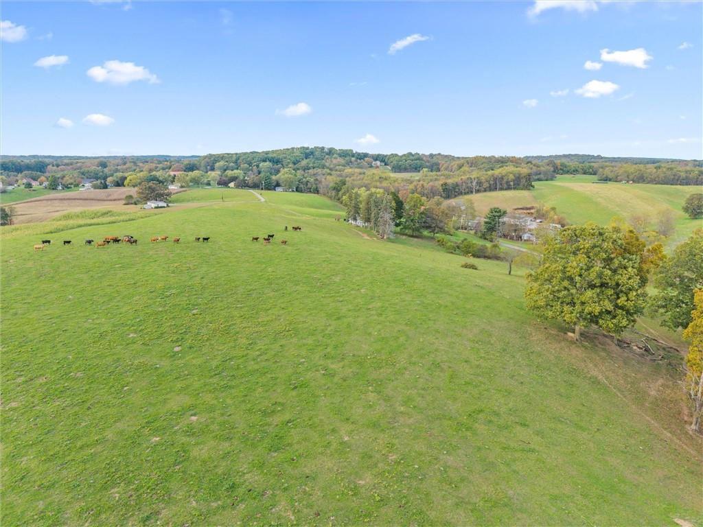 126 Smith Road Sarver, PA 16055 - Photo 33 of 35 a view of an ocean and a city