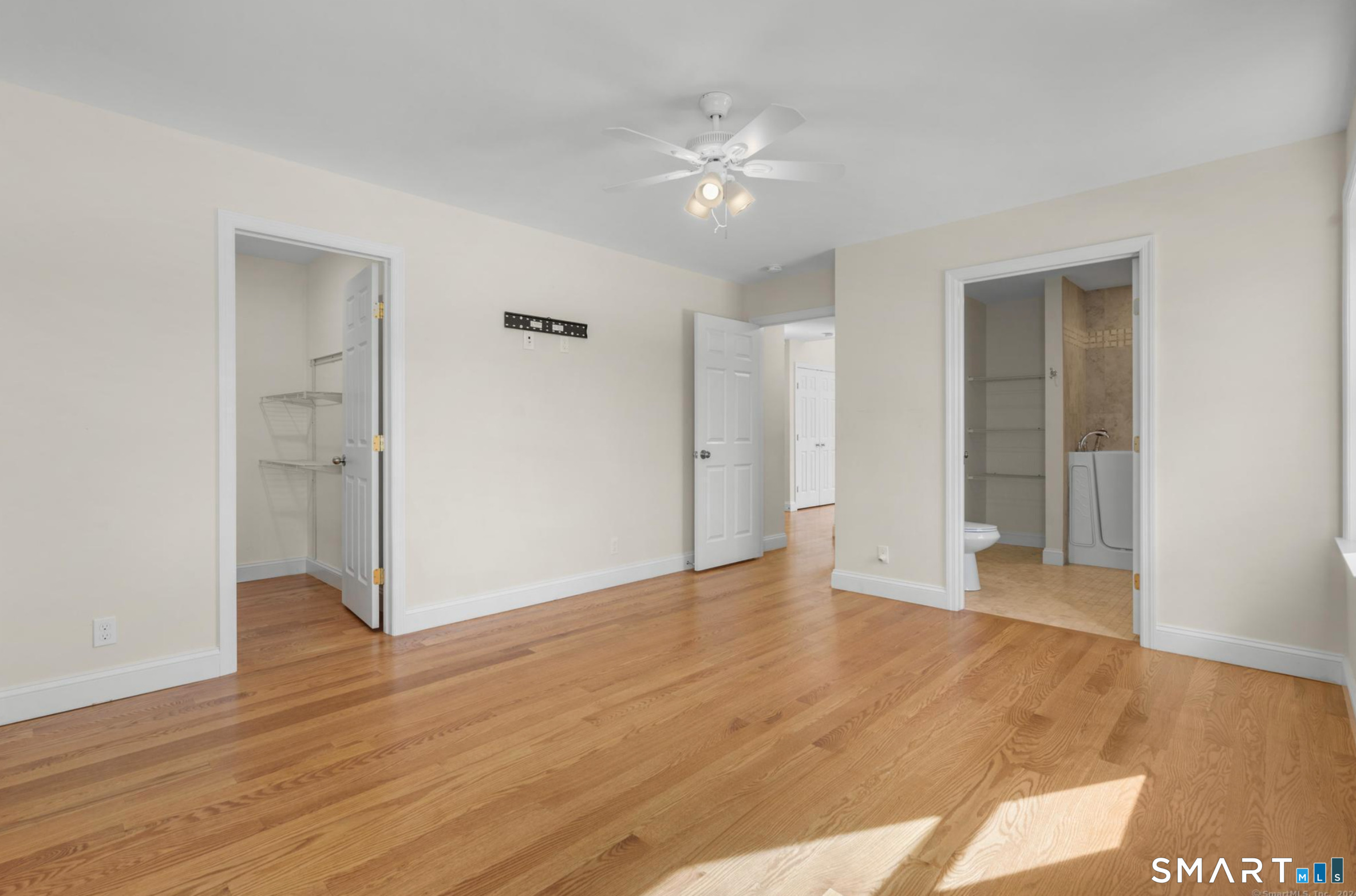 18 Madeline Drive Ridgefield, CT 06877 - Photo 16 of 27