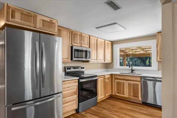 $589,900 | 7967 Highway 162, Hollywood, SC 29449