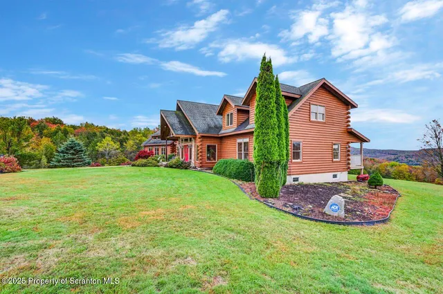 $925,000 | 1095 High Bridge Road, Nicholson, PA 18446