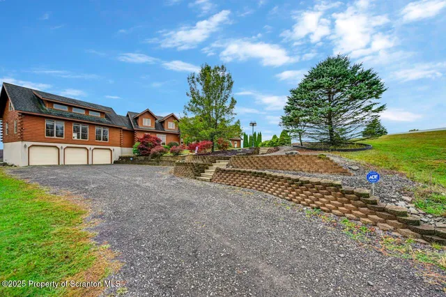 $925,000 | 1095 High Bridge Road, Nicholson, PA 18446