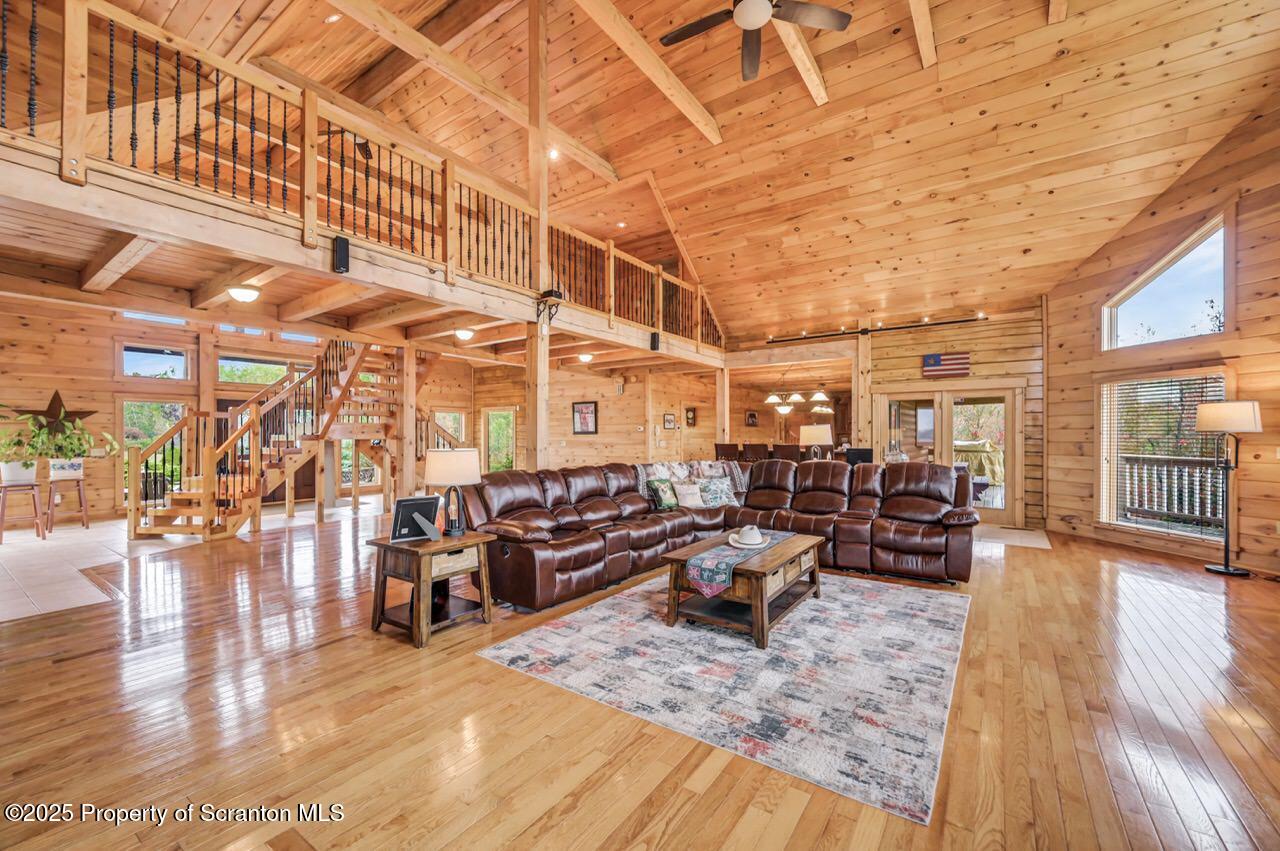 1095 High Bridge Road Nicholson, PA 18446 - Photo 15 of 117 Great Room
