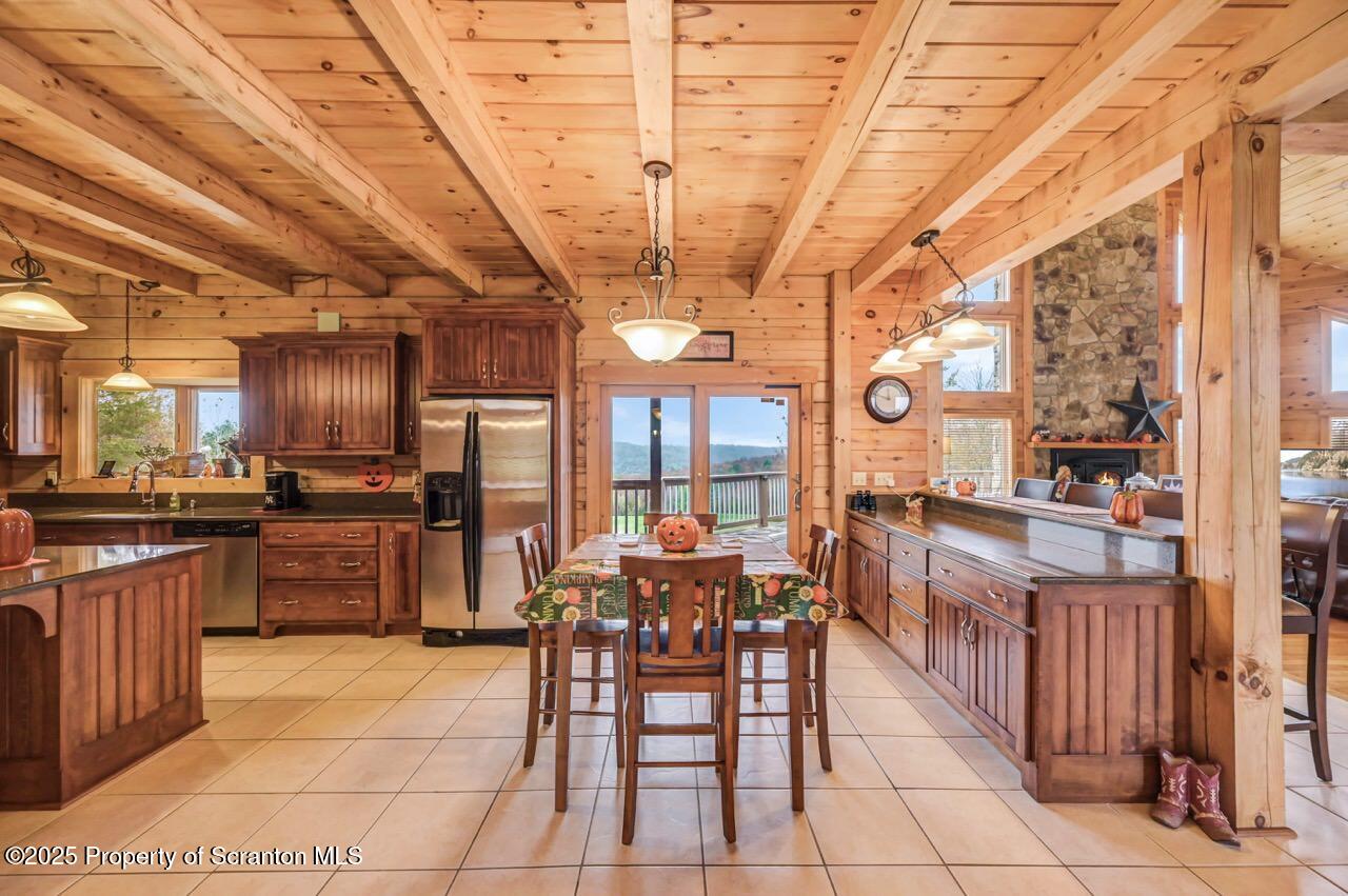 1095 High Bridge Road Nicholson, PA 18446 - Photo 22 of 117 Kitchen