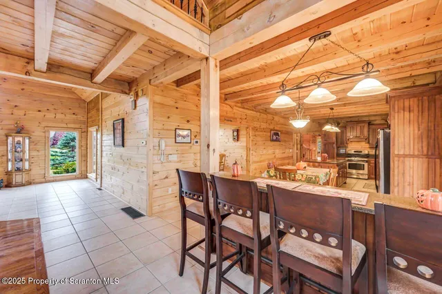 a view of entryway with a white building