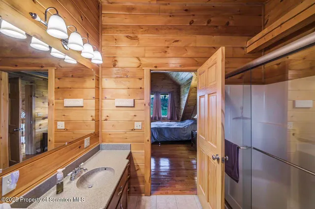 $925,000 | 1095 High Bridge Road, Nicholson, PA 18446