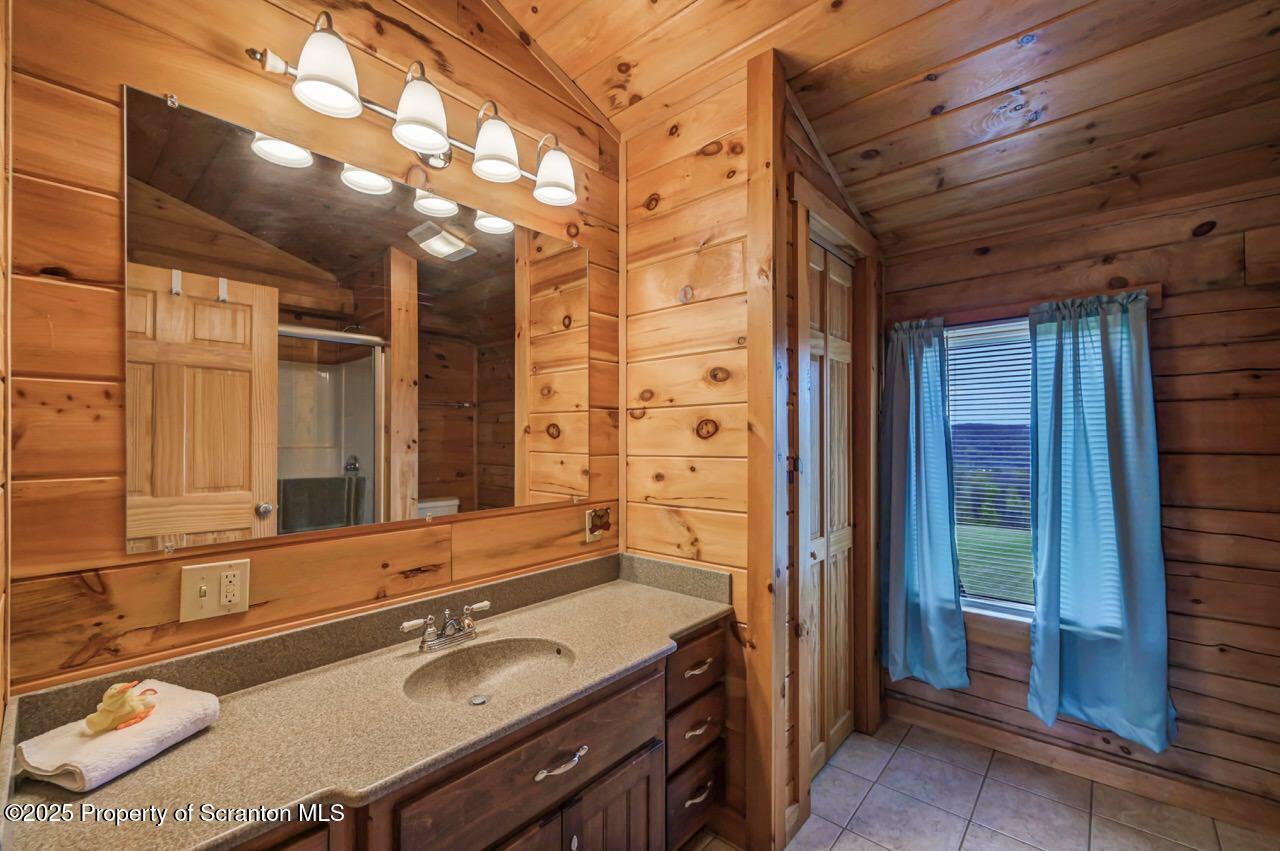 1095 High Bridge Road Nicholson, PA 18446 - Photo 63 of 117 Bedrm 3 Bath