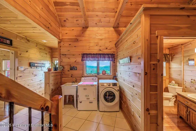 $925,000 | 1095 High Bridge Road, Nicholson, PA 18446