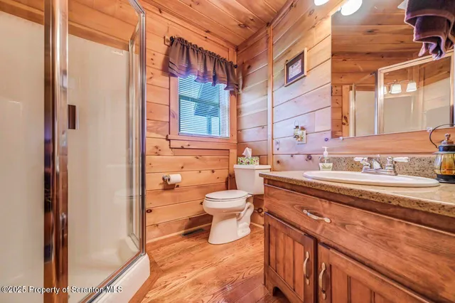 $925,000 | 1095 High Bridge Road, Nicholson, PA 18446