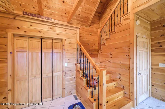 $925,000 | 1095 High Bridge Road, Nicholson, PA 18446