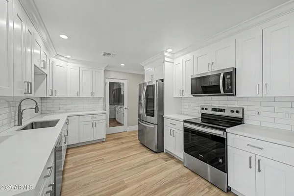 $699,900 | 1324 East Hale Street, Mesa, AZ 85203