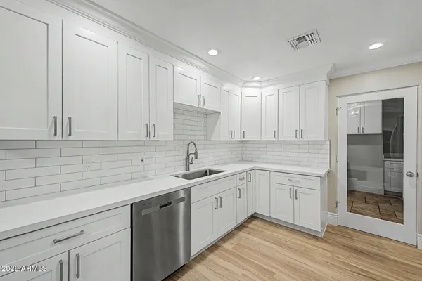$699,900 | 1324 East Hale Street, Mesa, AZ 85203