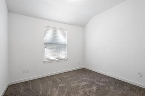 $325,000 | 1620 Meadow Trail Lane, Aubrey, TX 76227