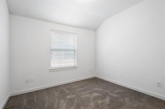 $325,000 | 1620 Meadow Trail Lane, Aubrey, TX 76227