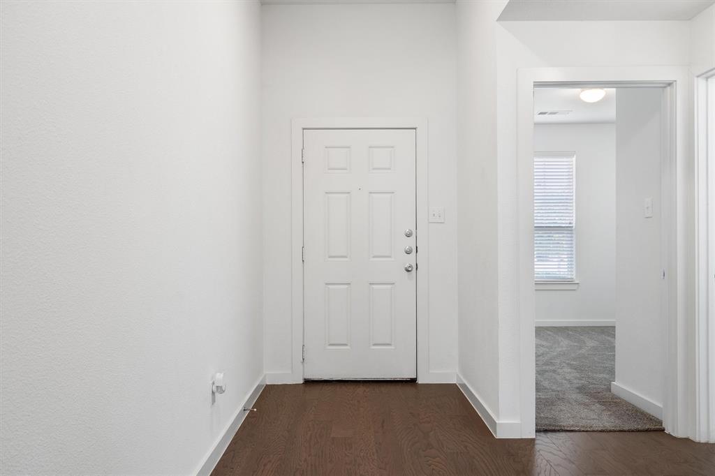 1620 Meadow Trail Lane Aubrey, TX 76227 - Photo 5 of 29 Cozy and efficient entryway!