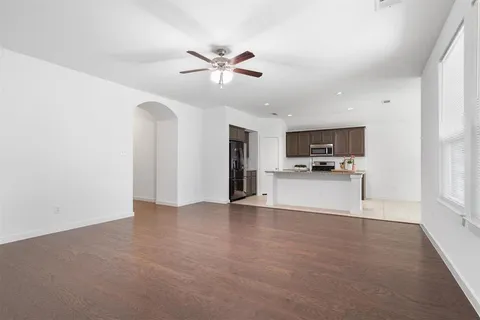 $325,000 | 1620 Meadow Trail Lane, Aubrey, TX 76227