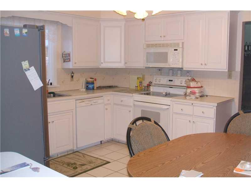 1602 Old Butler Road New Castle, PA 16101 - Photo 5 of 13 Kitchen.