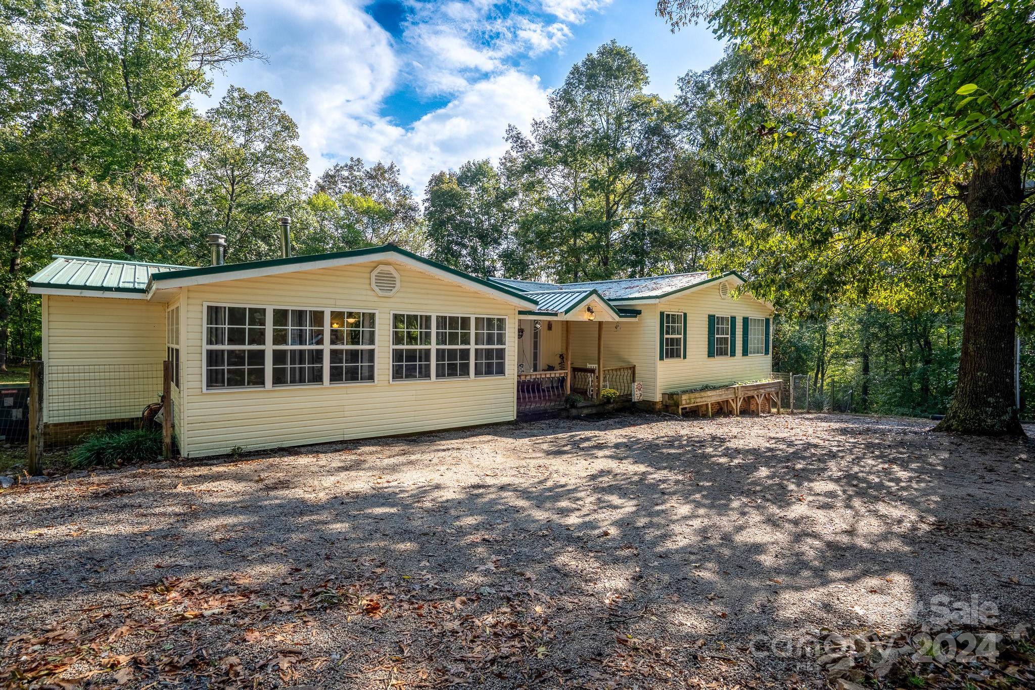 418 Buford Short Cut Road Monroe, NC 28112 - Photo 3 of 40 Gallery Image 3