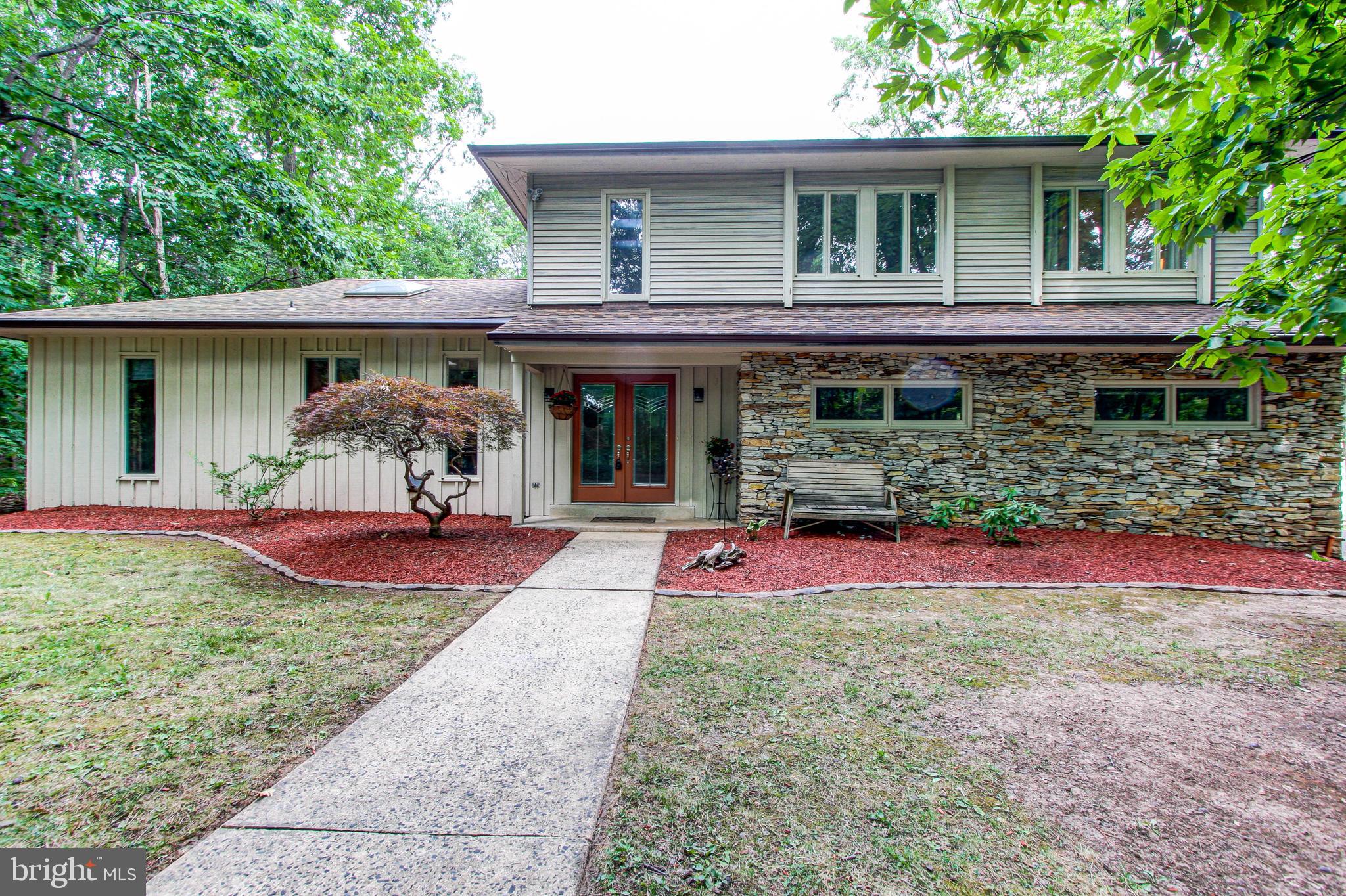113 Forrest Road Telford, PA 18969 - Photo 2 of 51