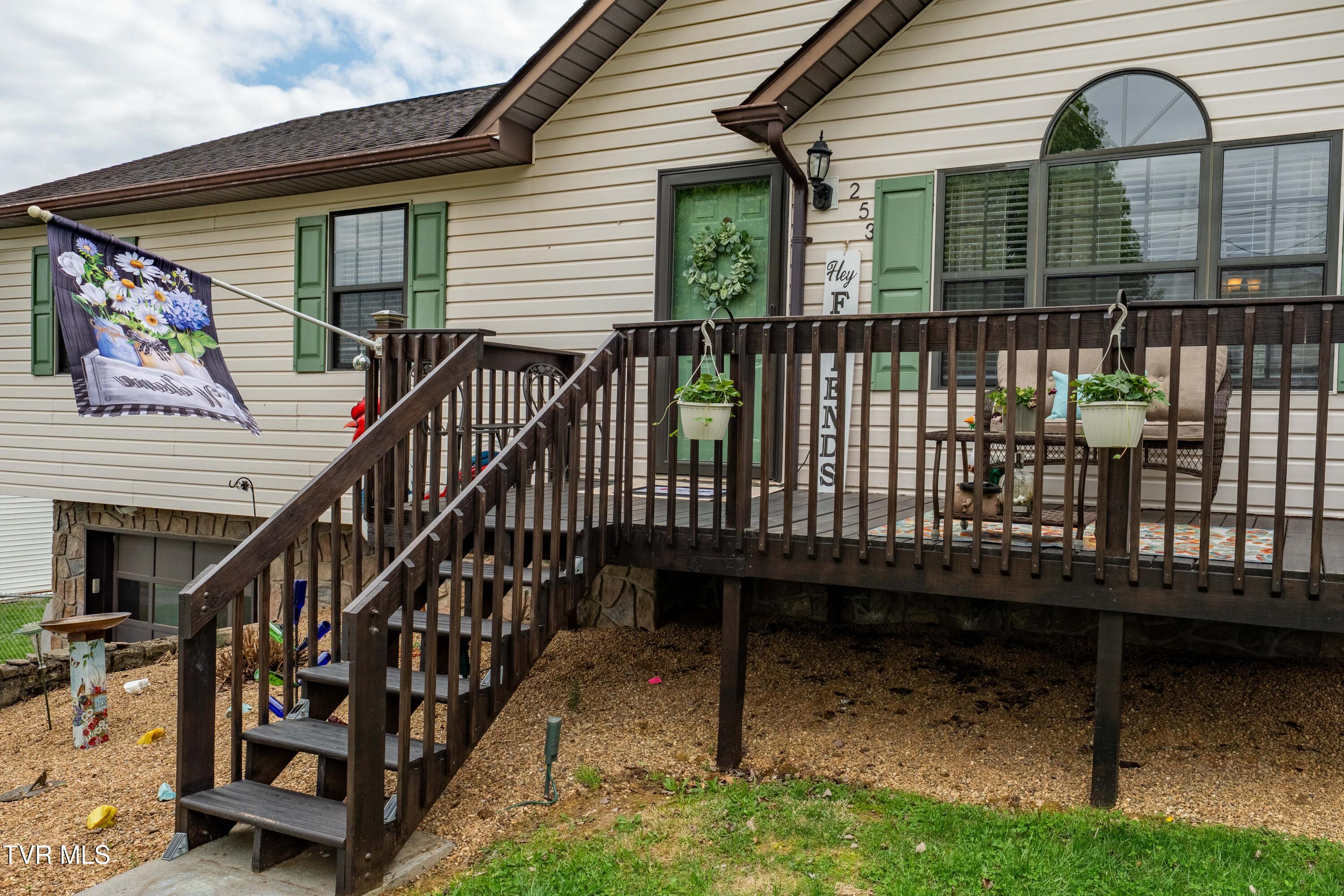 253 Springview Drive Gray, TN 37615 - Photo 29 of 45 253 Springview Dr (6 of 46)