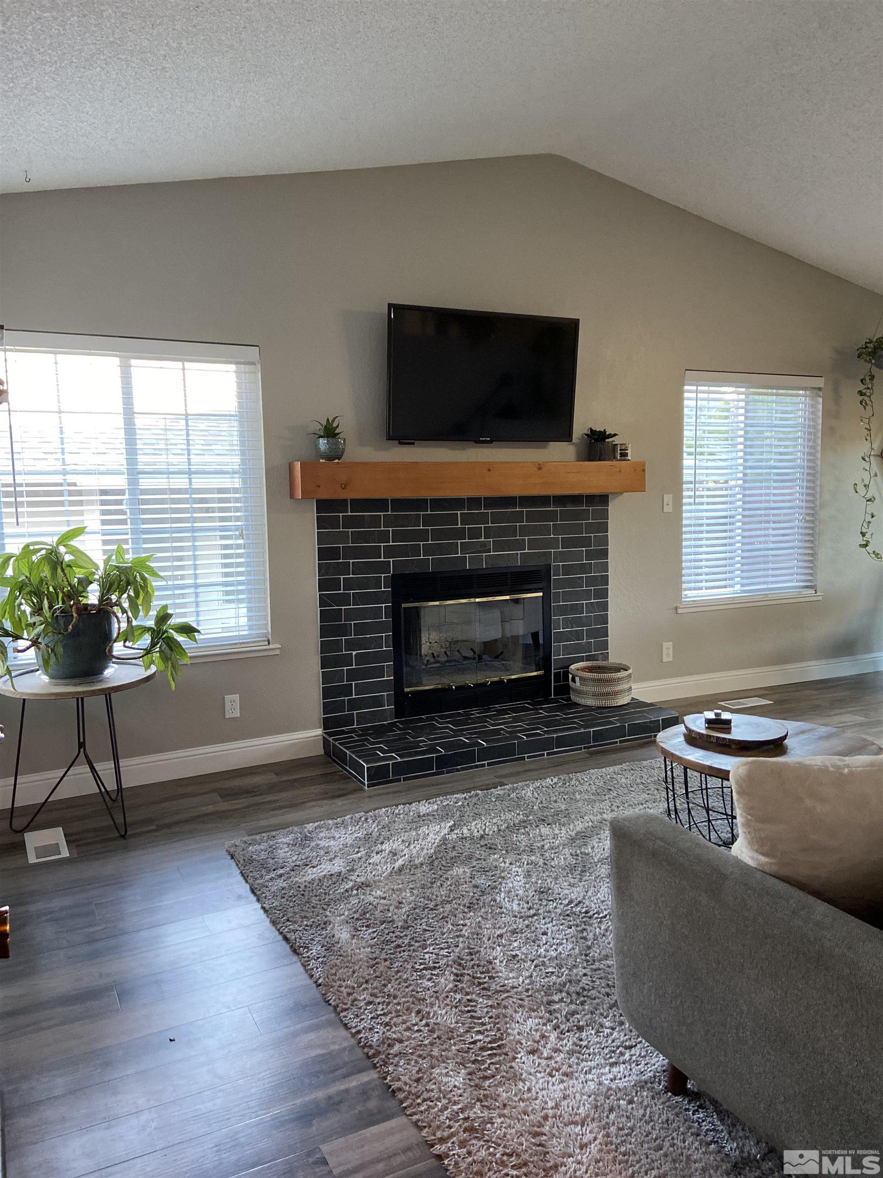 6242 Chesterfield Lane Reno, NV 89523 - Photo 6 of 26 Photo 6