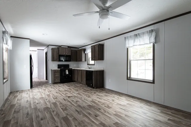 $104,761 | 35 Overlook Lane, Coventry, VT 05855