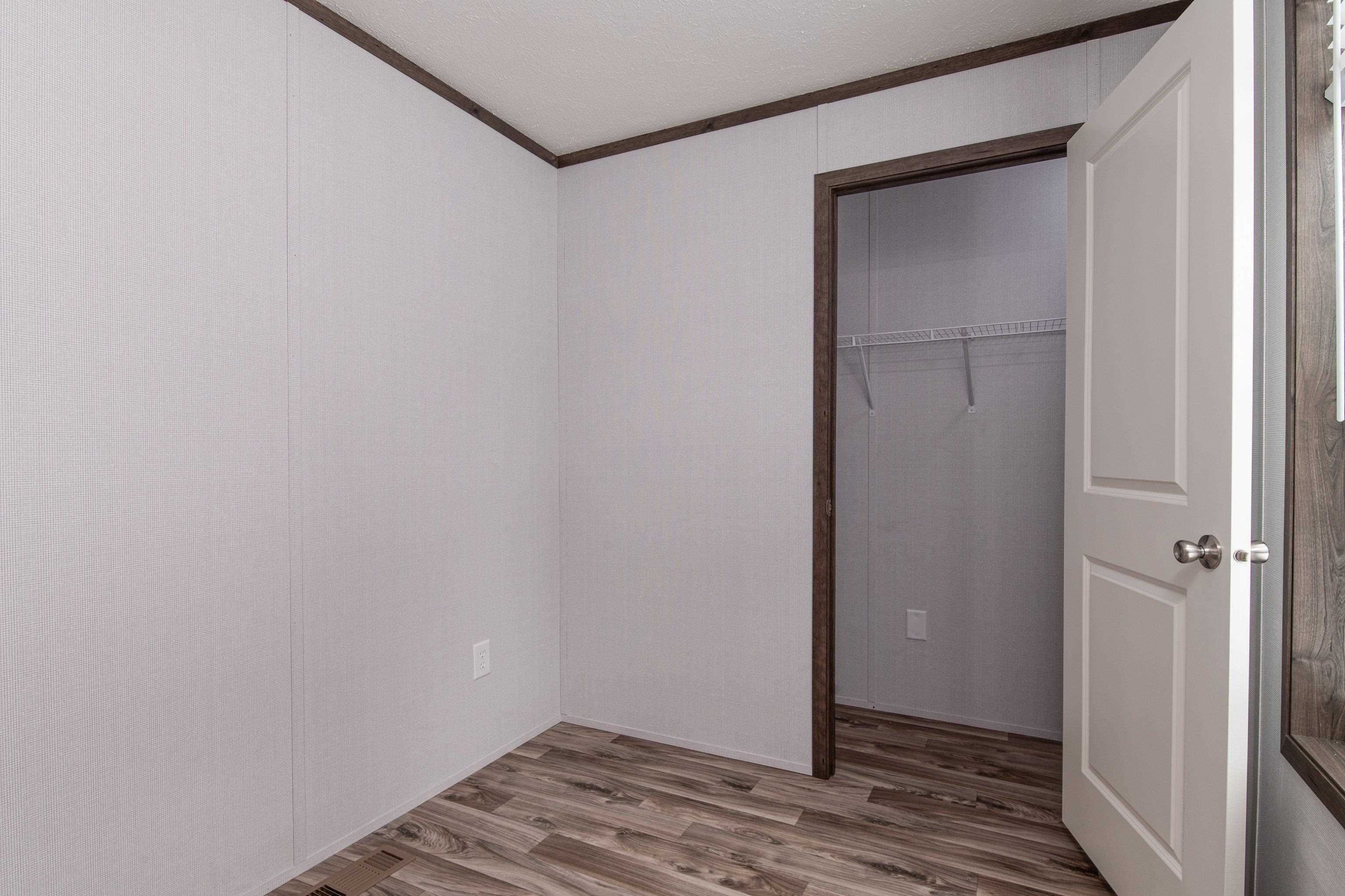 35 Overlook Lane Coventry, VT 05855 - Photo 9 of 26