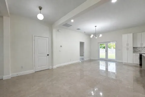 $539,000 | 655 Southwest Seagull Terrace, Port St. Lucie, FL 34953