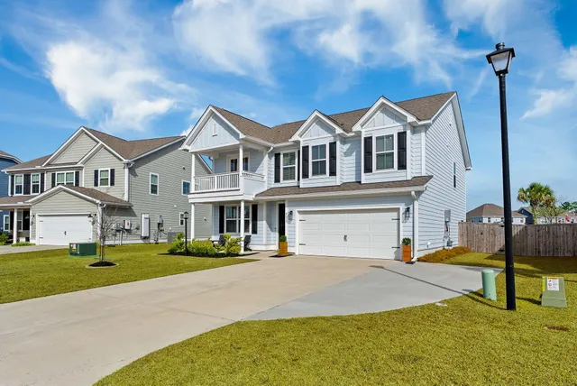 $539,000 | 711 Yellow Leaf Lane, Summerville, SC 29486