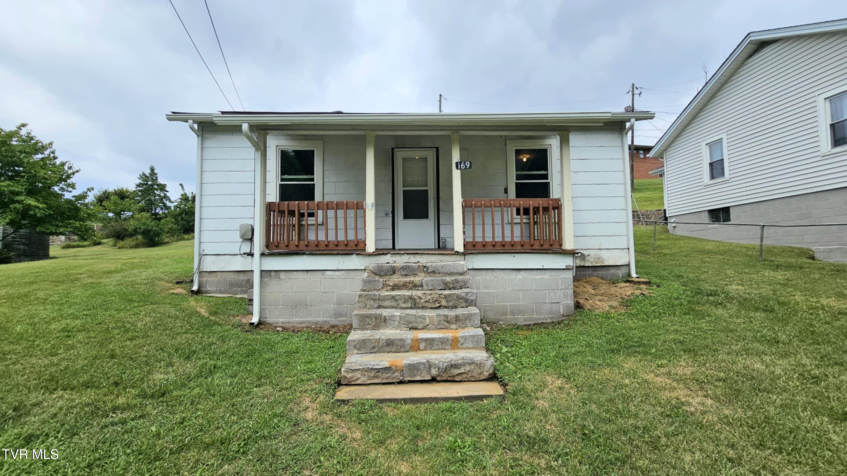 169 Reed Hollow Road Gate City, VA 24251 - Photo 1 of 15 1