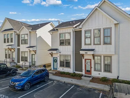 $315,000 | 100 Thompson Lane, Unit 6, Nashville, TN 37211