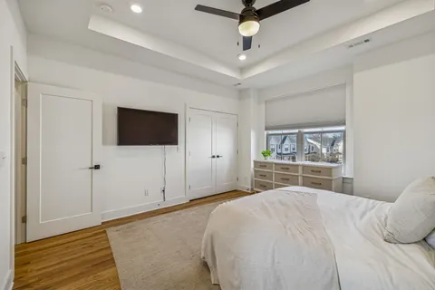 $315,000 | 100 Thompson Lane, Unit 6, Nashville, TN 37211