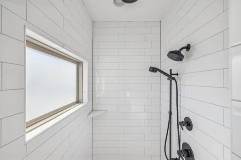 $315,000 | 100 Thompson Lane, Unit 6, Nashville, TN 37211