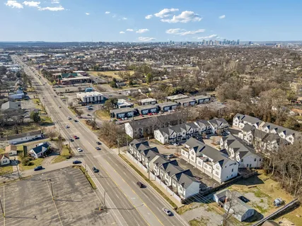 $315,000 | 100 Thompson Lane, Unit 6, Nashville, TN 37211