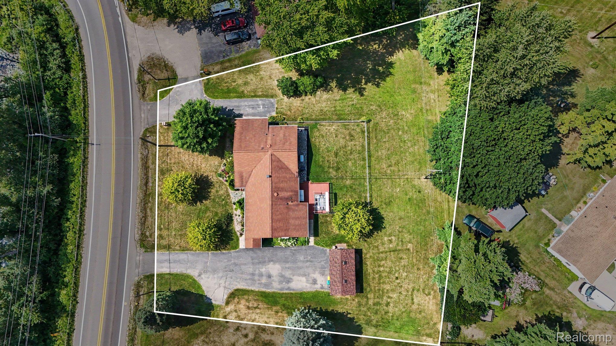10350 Davisburg Road Davisburg, MI 48350 - Photo 29 of 29 with Approximate Lot Lines